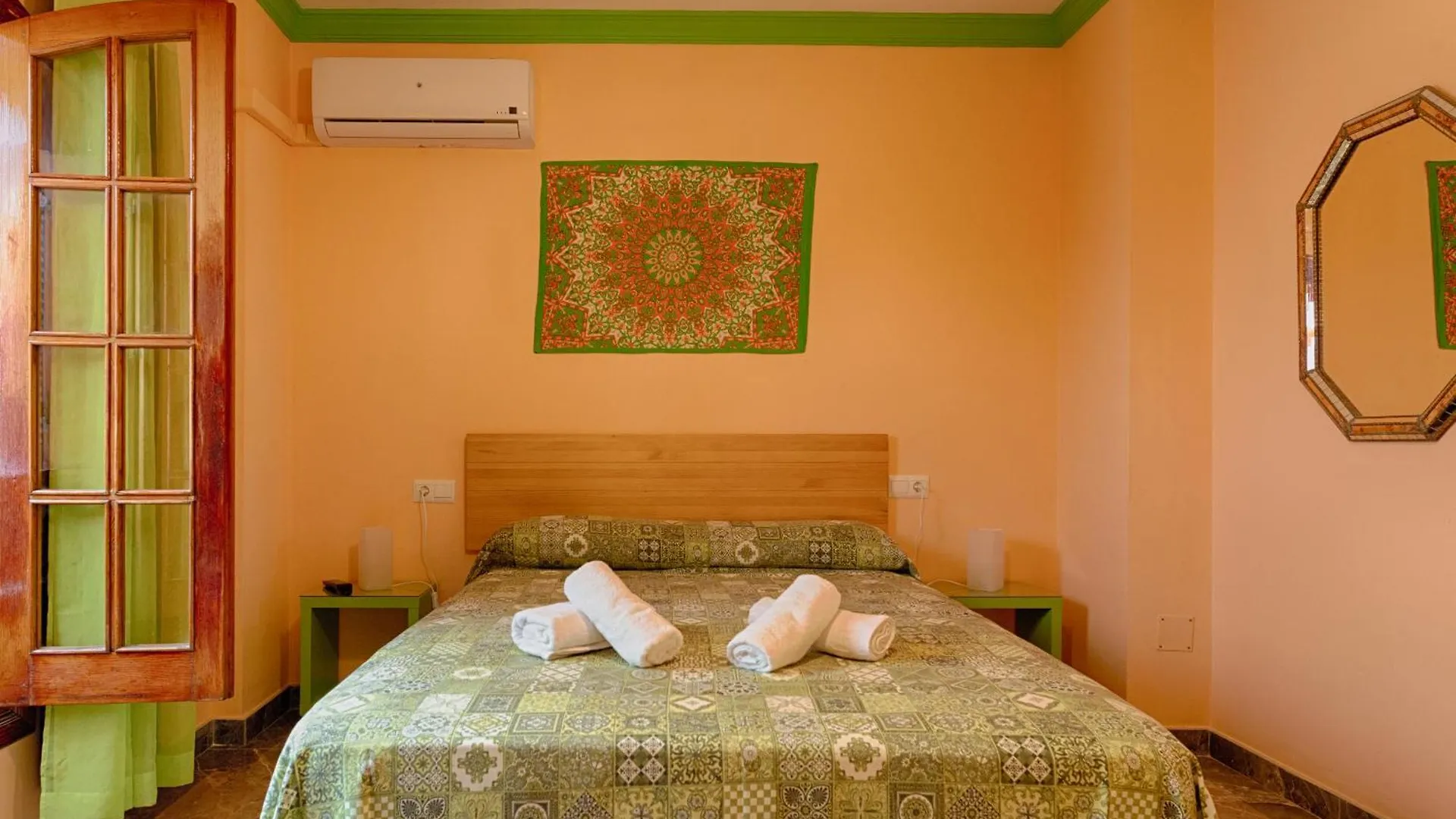 Charming Nerja Hostel