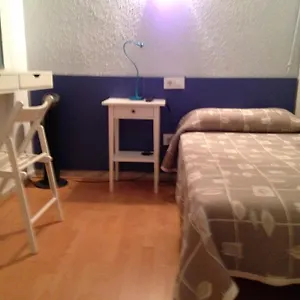 Delfos 2*, Barcelona Espanha