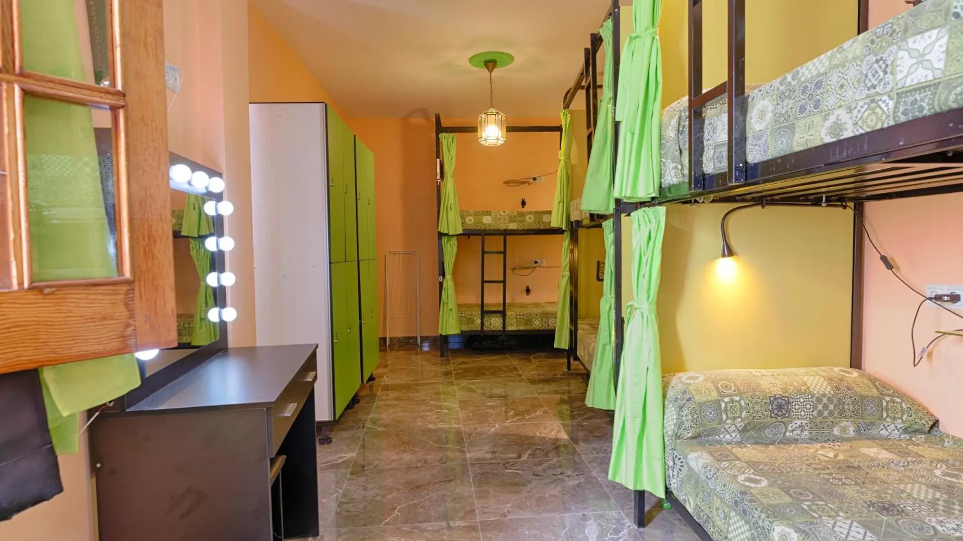 Charming Nerja Hostel 0*,  Spanje